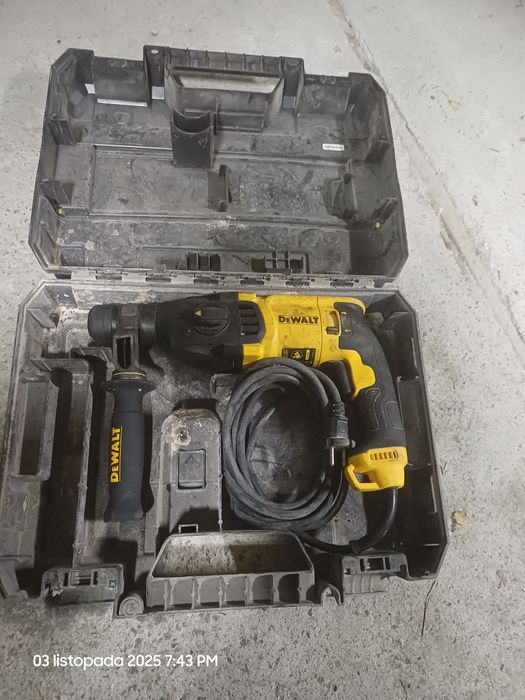 Młotowiertarka udarowa d25133k