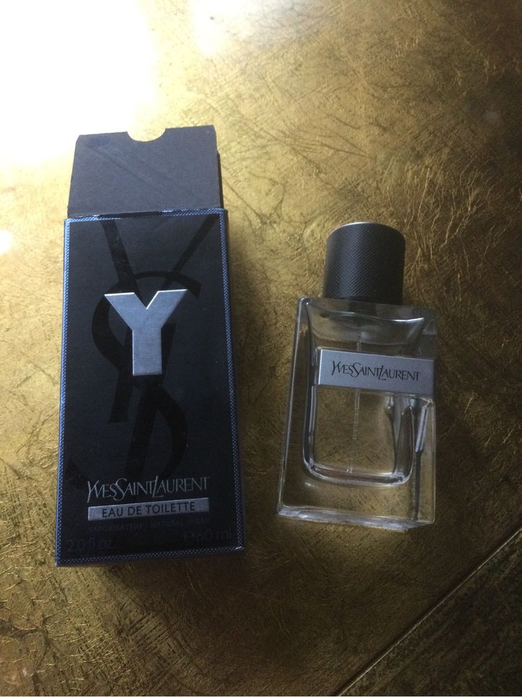 Пустой флакон от туалетной воды Yves Saint Laurent