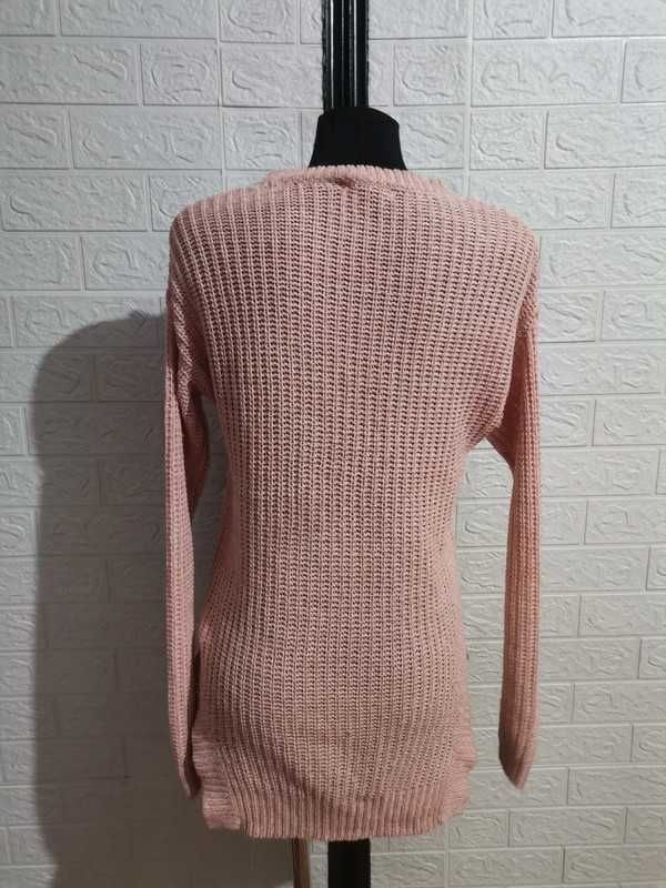 Sweter rozmiar m cena 18 zł