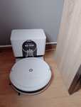 Robot samoodkurzajacy
