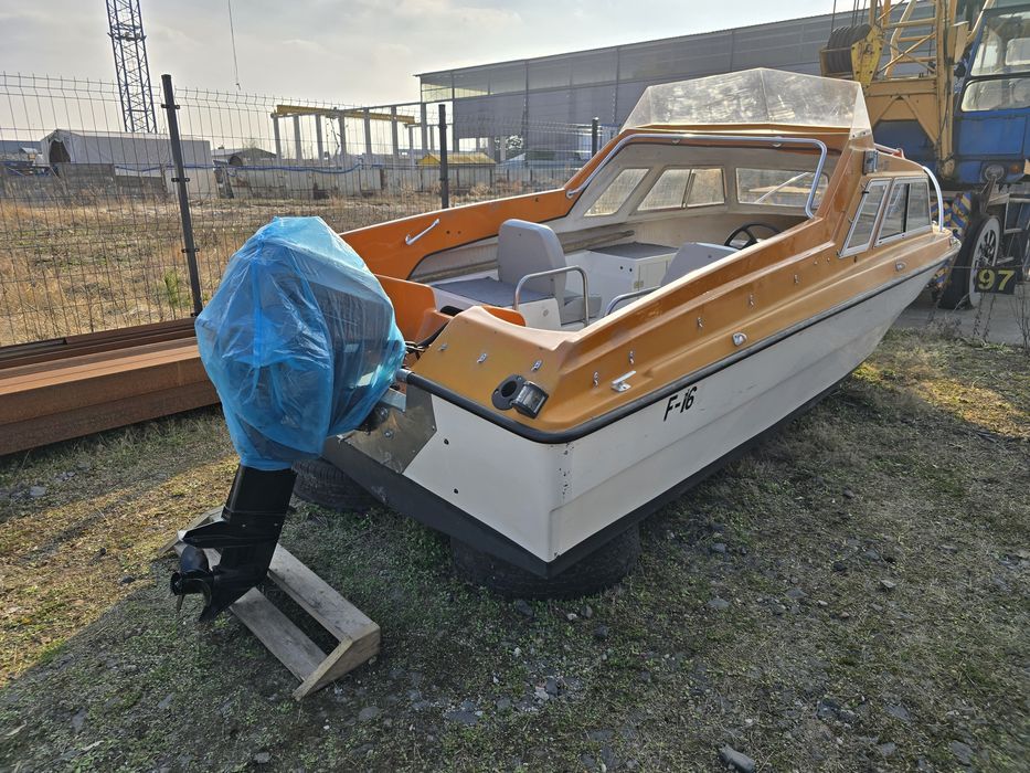 Łódź kabinowa Microplus 502 GTX Bez Patentu!