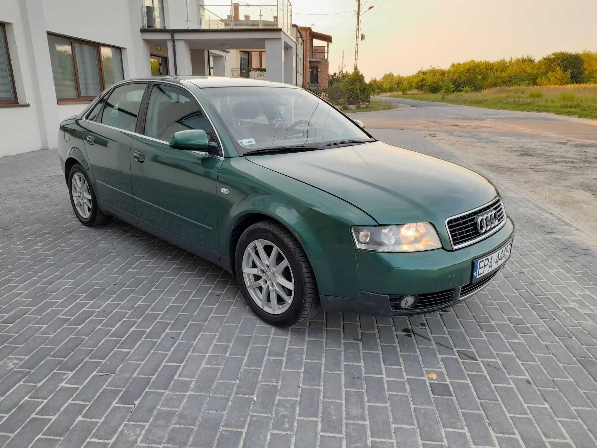 Audi A4B6 2.0 LPG 2001r Super Stan Możliwość Zamiany