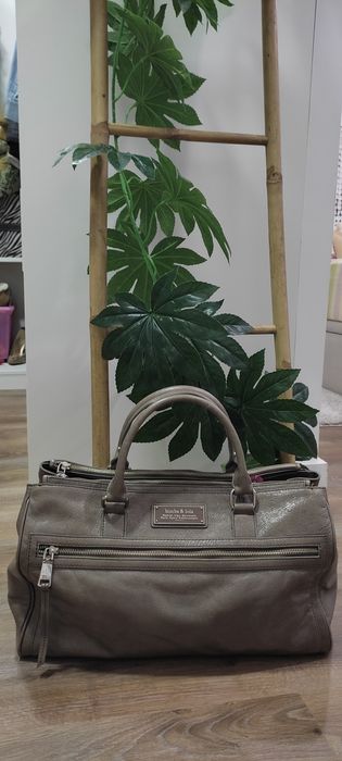 Mala bimba y Lola