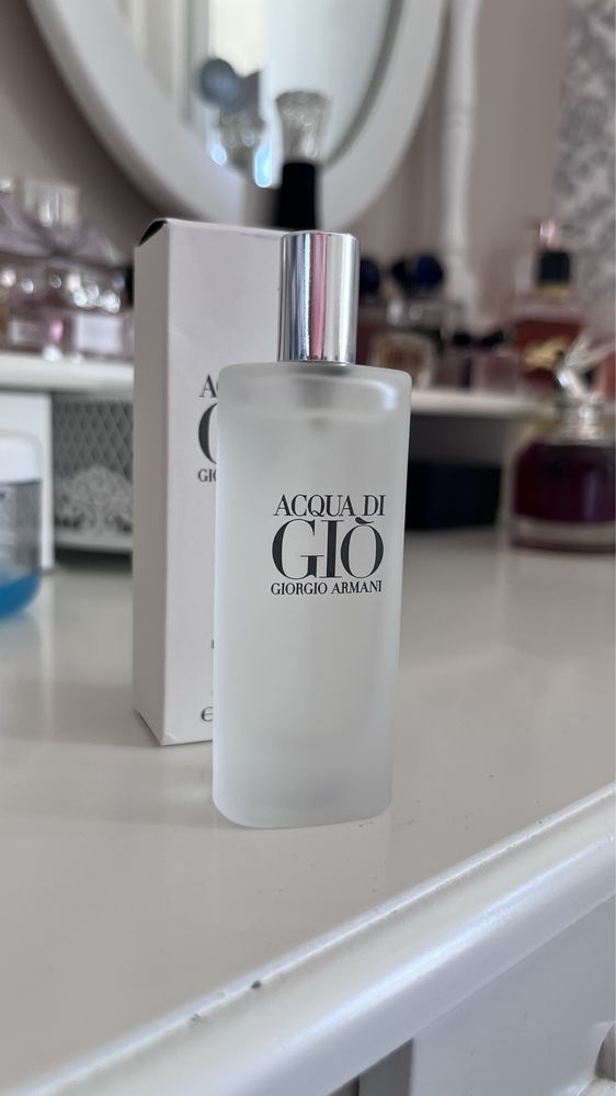 Woda toaletowa Giorgio Armani Acqua di Gio