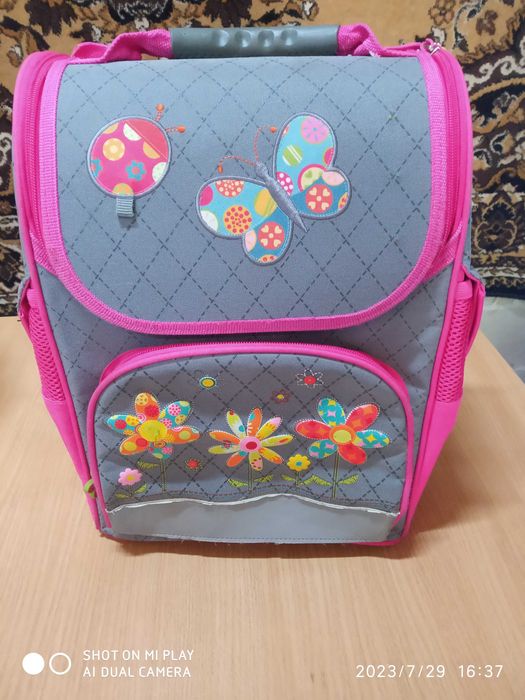 Рюкзак шкільний для дівчинки 2 штукі