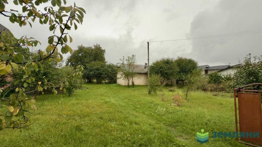 Продається ділянка в центрі Микитинців 14 сот з будинком (7)