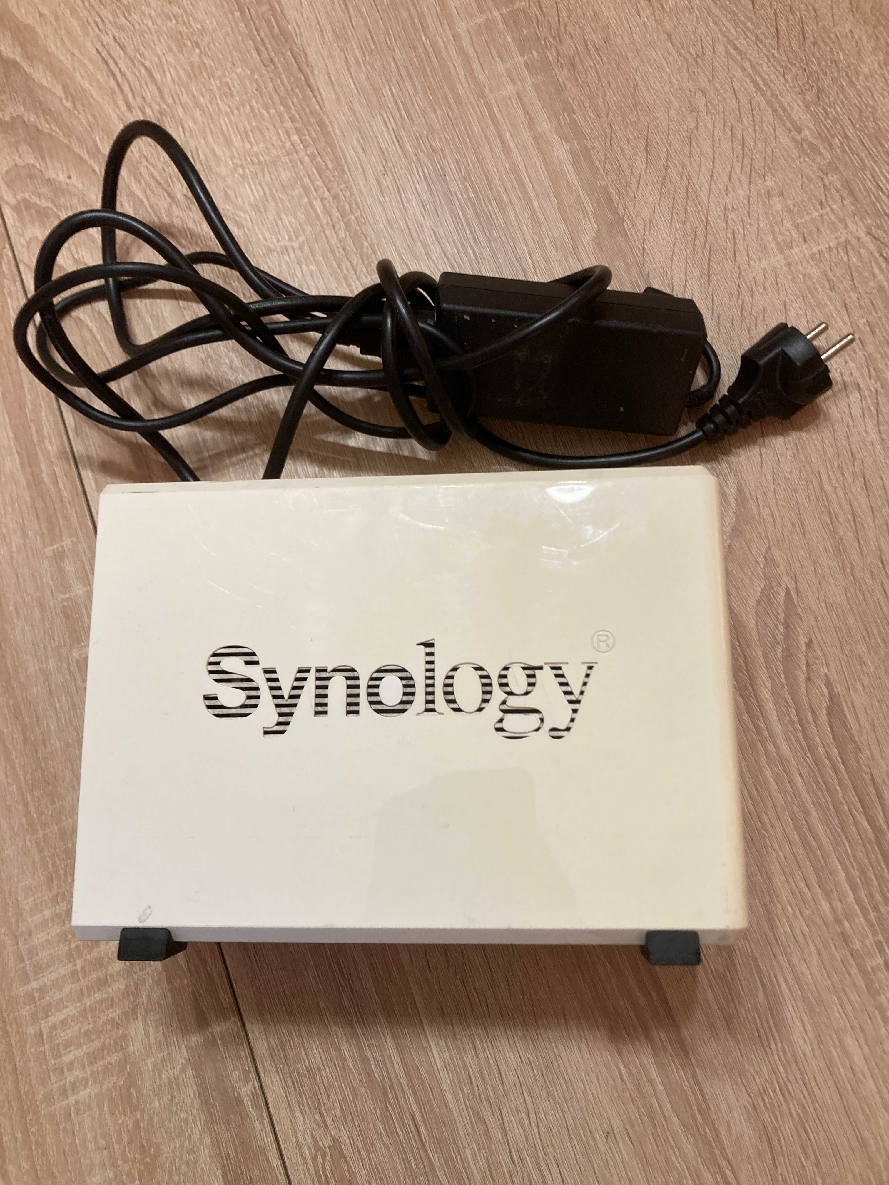 NAS Synology DS 212J