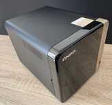 QNAP TS-464-8G (NAS) sem discos