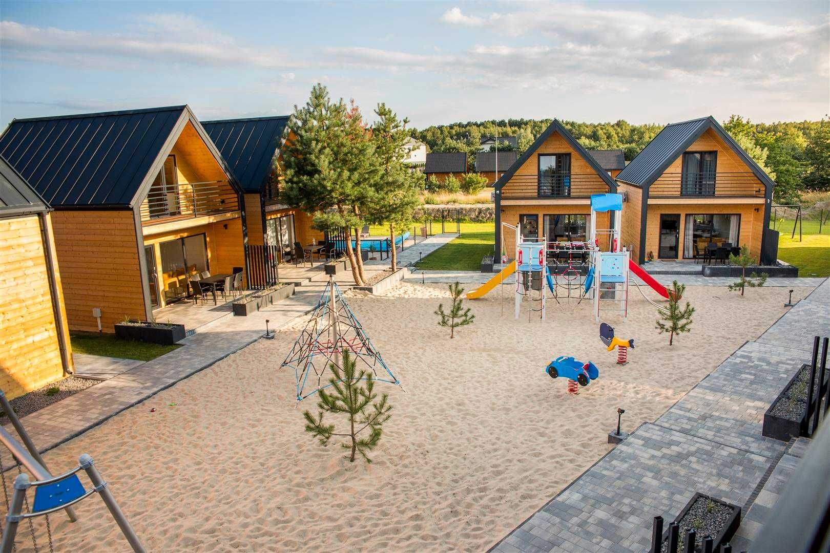 23-30.08.2025 WOLNE Domki z BASENEM nad Morzem  ANIMACJE plac zabaw