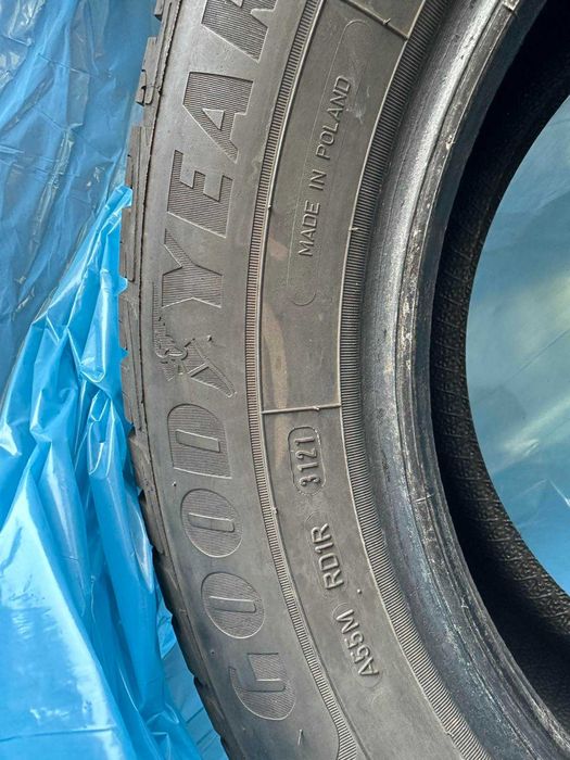 Opony zimowe (4szt) Goodyear UltraGrip Performance+