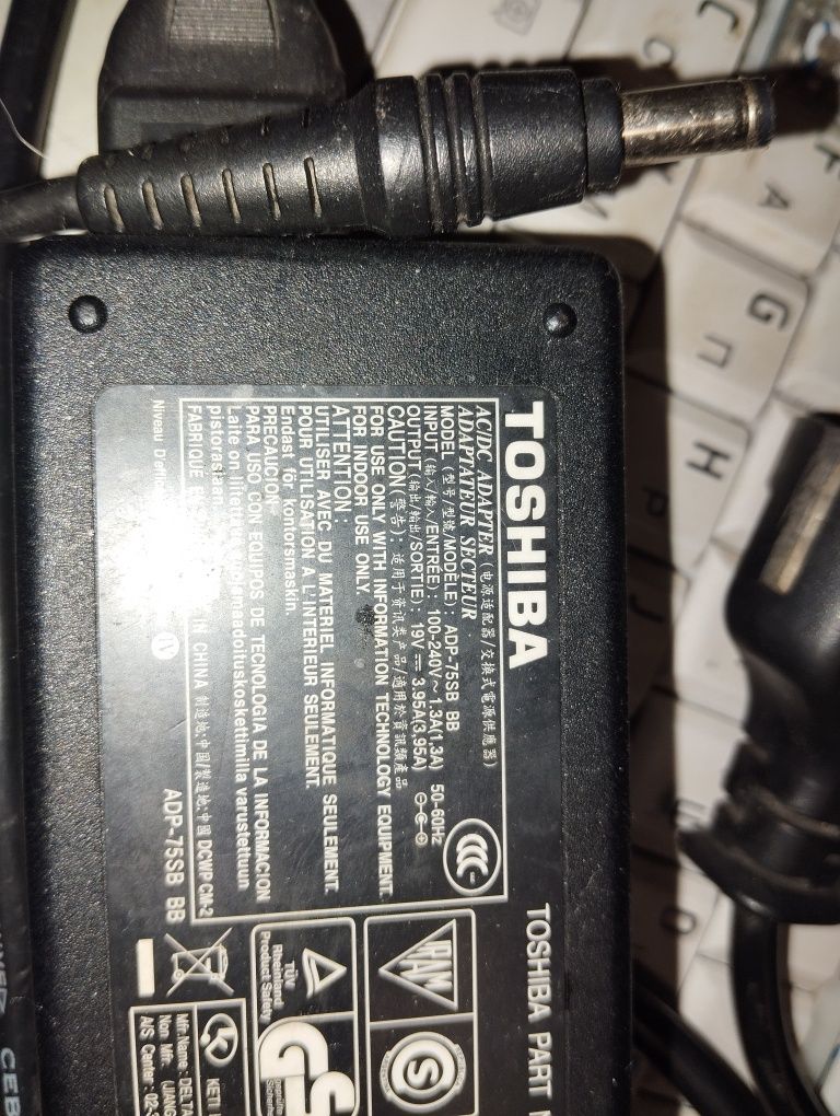 Toshiba A210-19A разборка