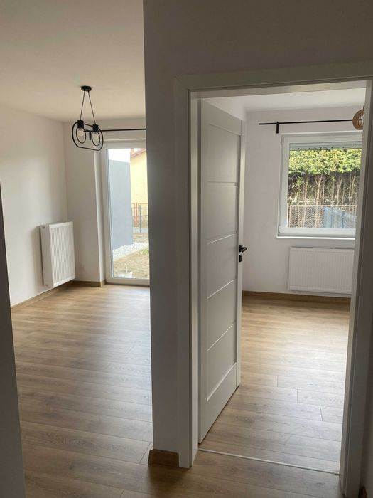 nowe mieszkanie 2pokojowe z ogródkiem w centrum Kiełczowa