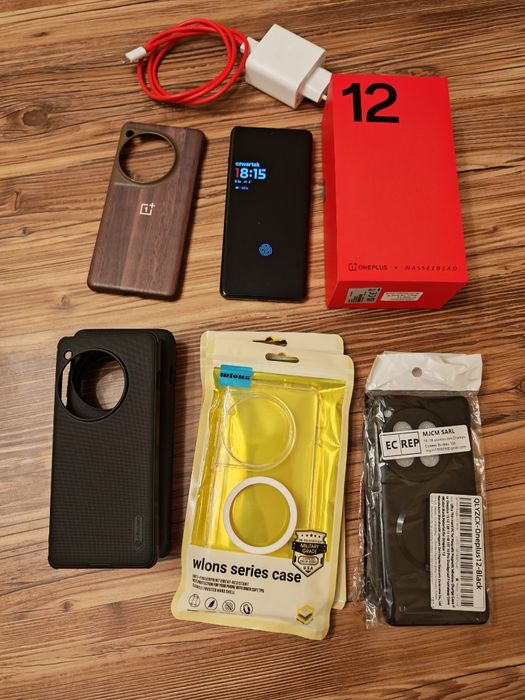 Oneplus 12 12/256GB Silky Black (Gwarancja)