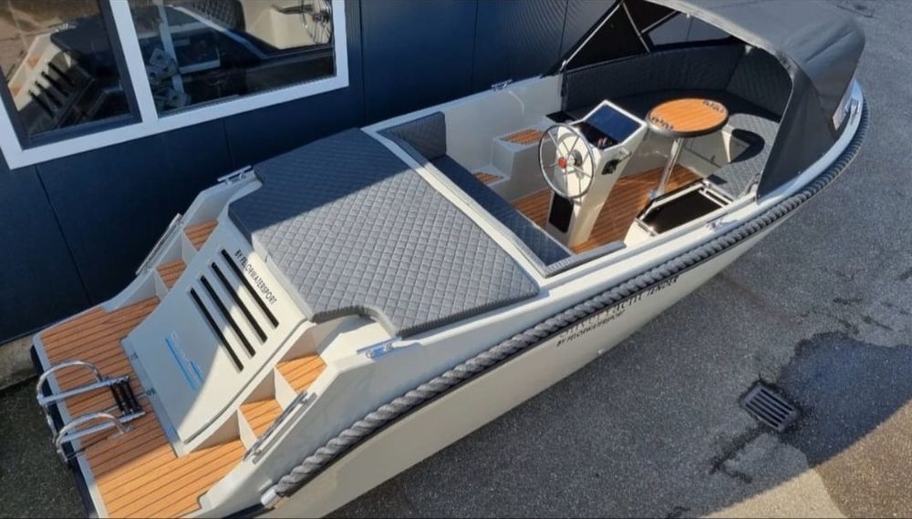 Łódka silver 655 tender