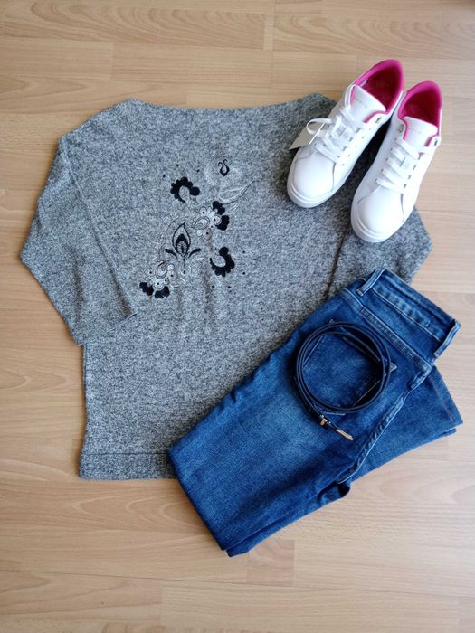 Sweter RESERVED rozmiar 36 S szary haft łódka nietoperz 152 cm 12 lat