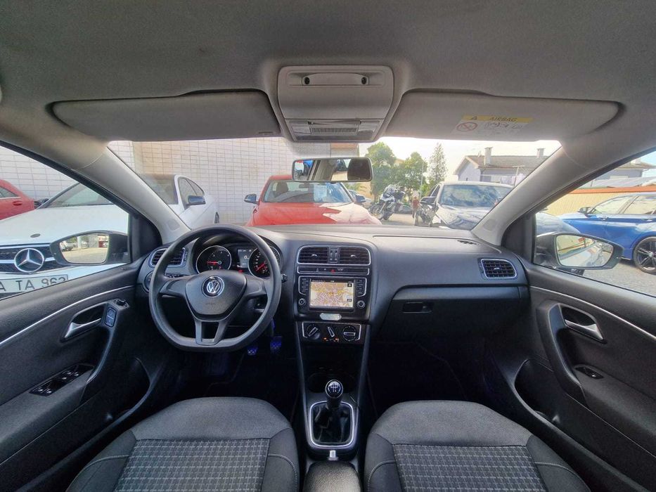 VOLKSWAGEN POLO 1.4TDi 90Cv