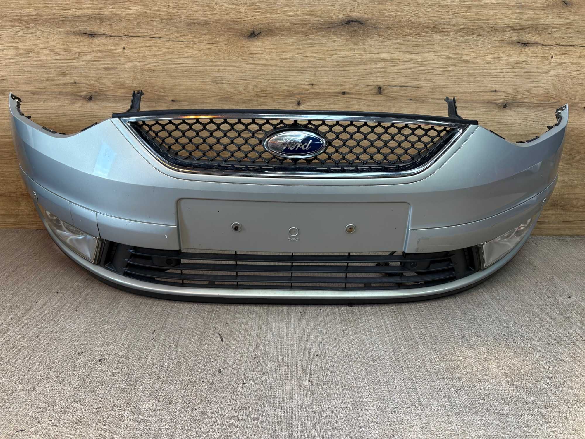 Zderzak przedni ford galaxy 4xpdc kolor d8