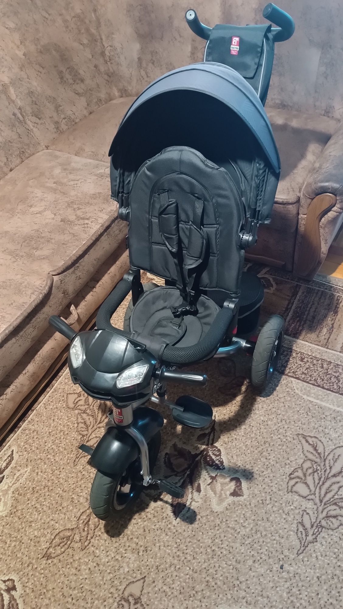 Трёхколёсный детский велосипед с родительской ручкой