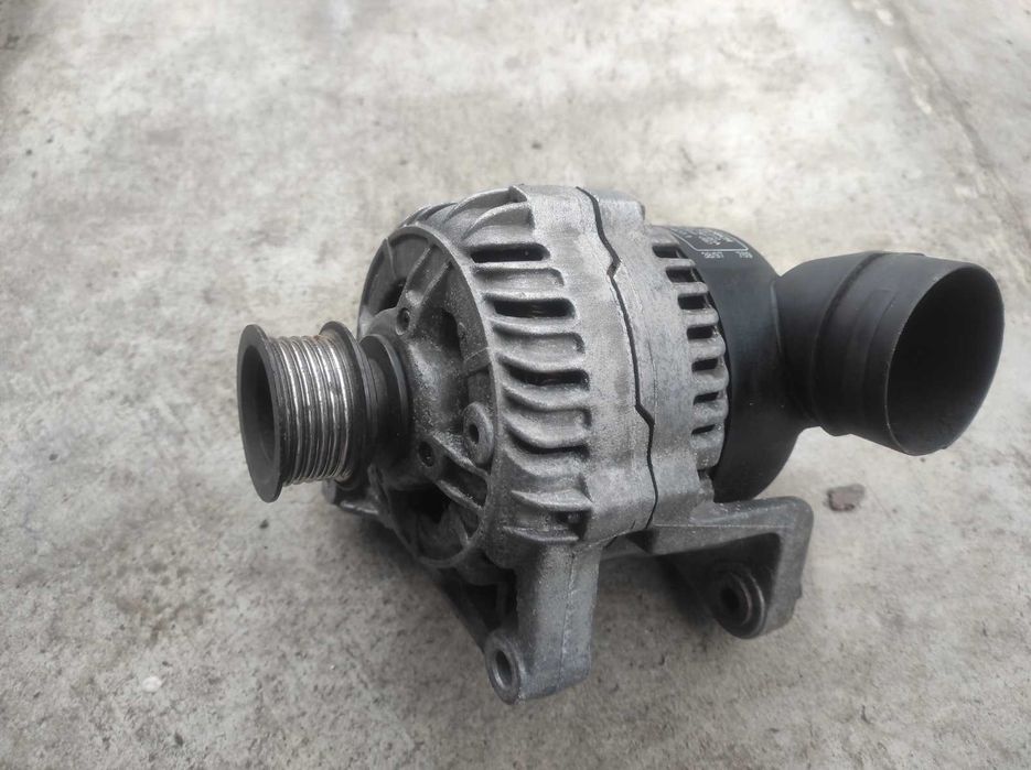 Генератор Bosch 14v 50-90A для BMW