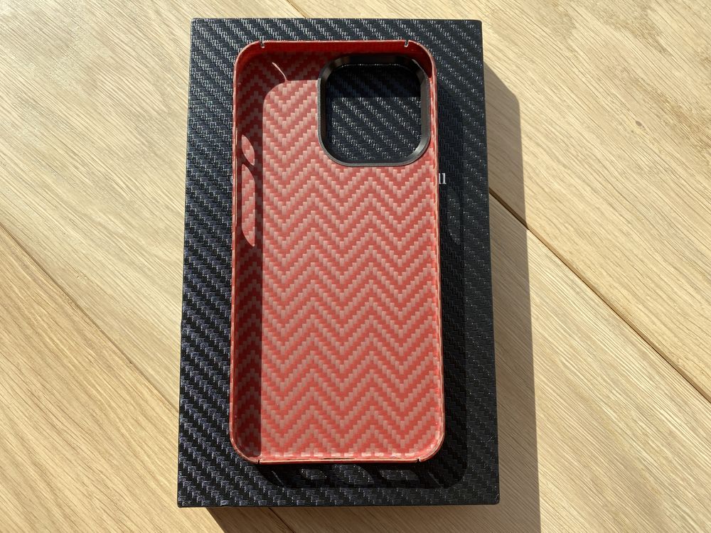 Carbon Red - чохол для Apple IPhone 13 Pro - бампер карбон