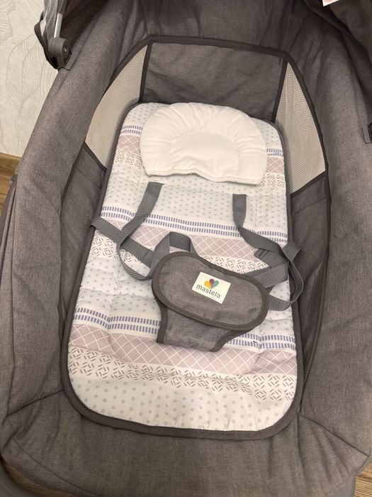 Заколисуючий центр батарейки/шнур