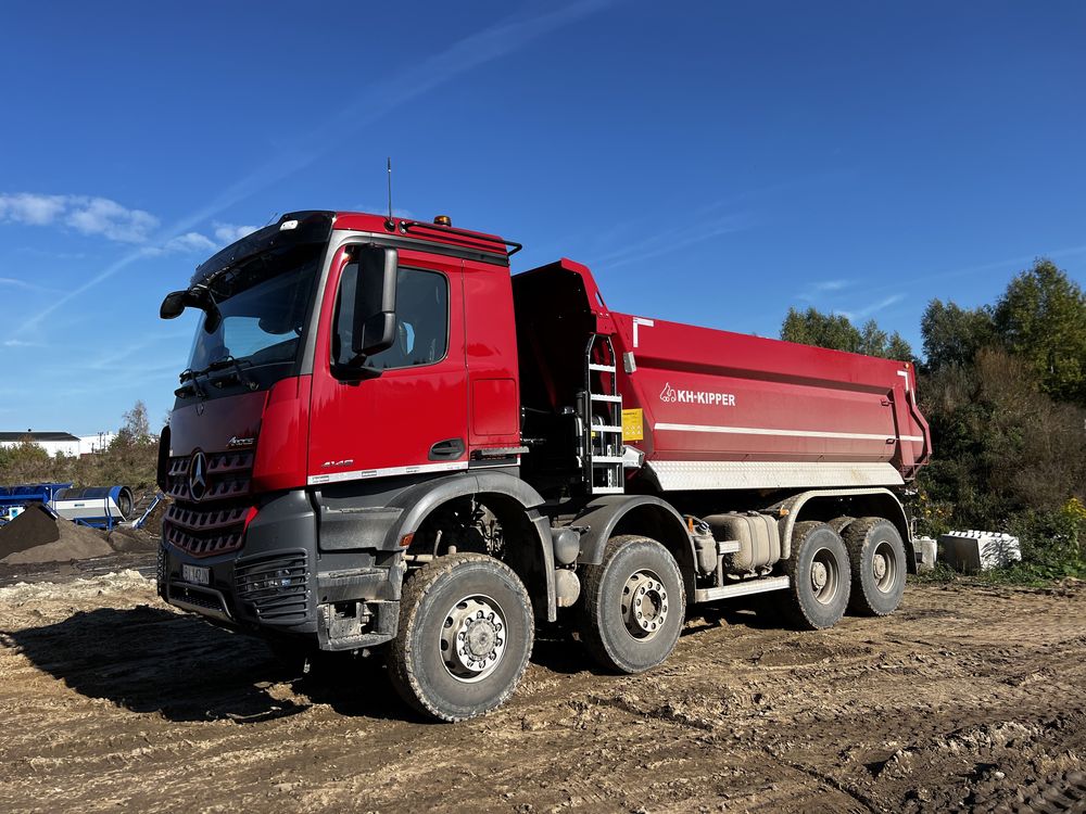 CZARNOZIEM 20t Ziemia ciemna Polna siana zyzna transport