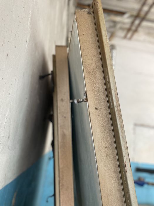 Кованні гаражні ворота