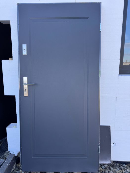 Dzwi zewnętrzne , wzmocniona framuga  próg Alu 1.1 ciepłe powietrze