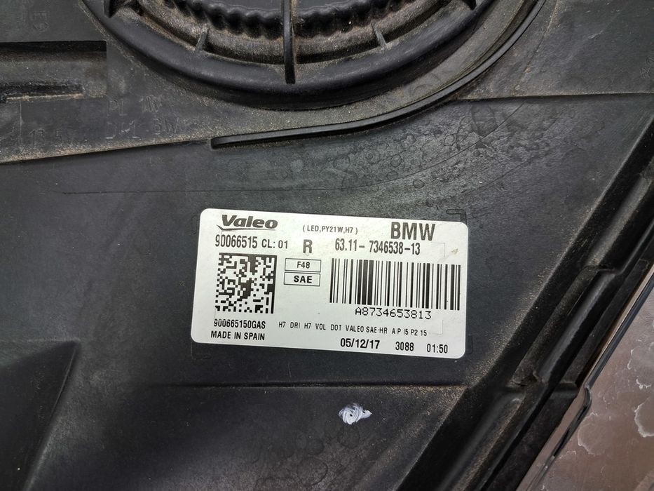 Фара передняя галоген правая BMW BMW X1 F48 63117346538