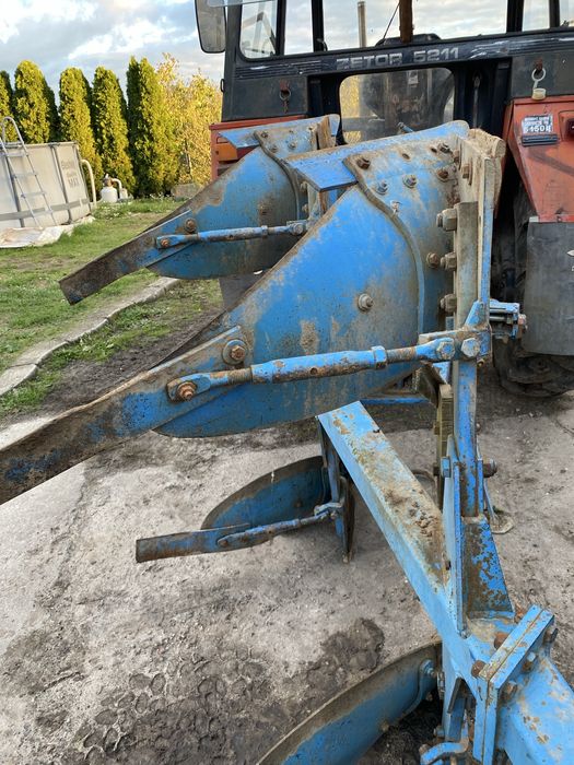 Pług 3 skibowy obrotowy lemken rabewerk frost