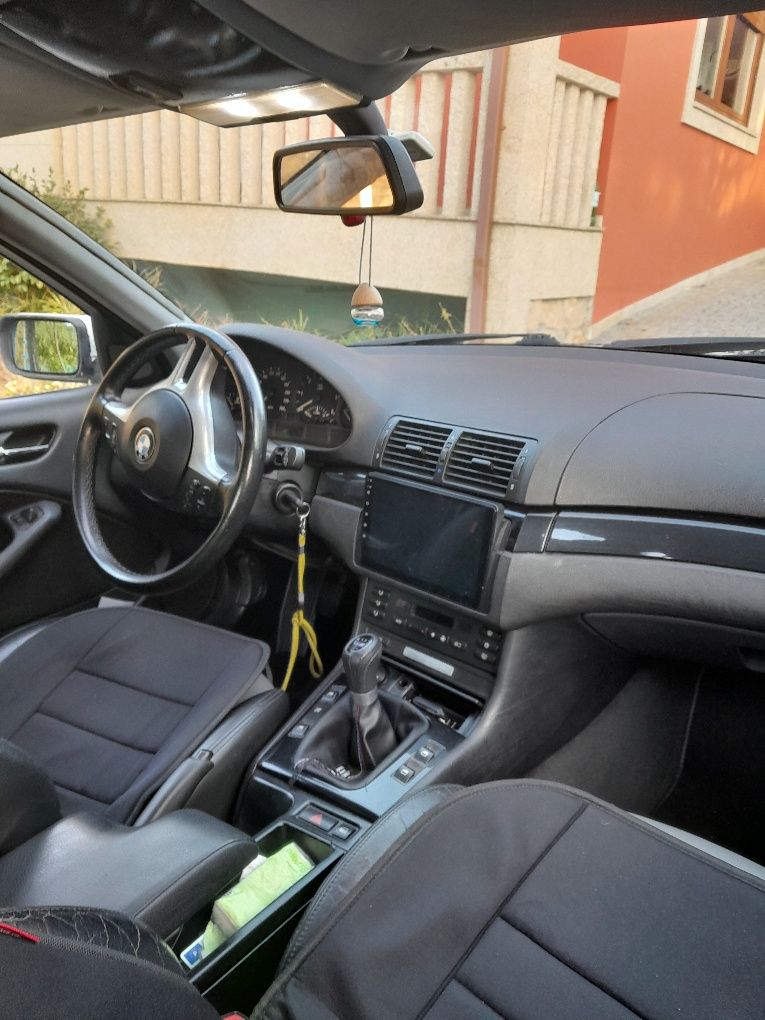 Bmw 320   bom estado