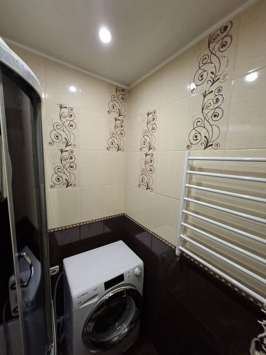 Подобова оренда квартири біля Тисячки  2 кімнати