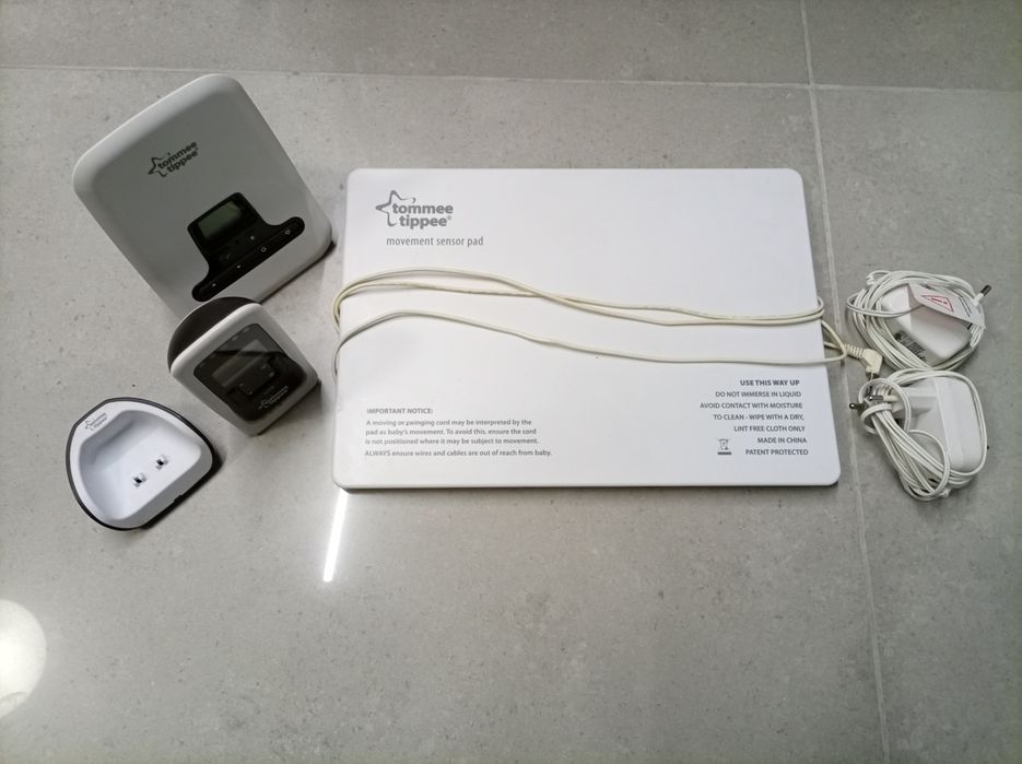 Tommee Tippee elektroniczna niania z podkładką do łóżeczka