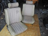 Fotele przednie mercedes W123 beż 81 rok