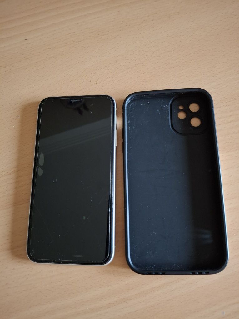 iPhone 11 - 128Gb - iOS 18