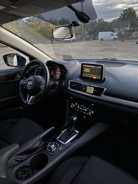 Mazda 3bm 2013 хэтчбек