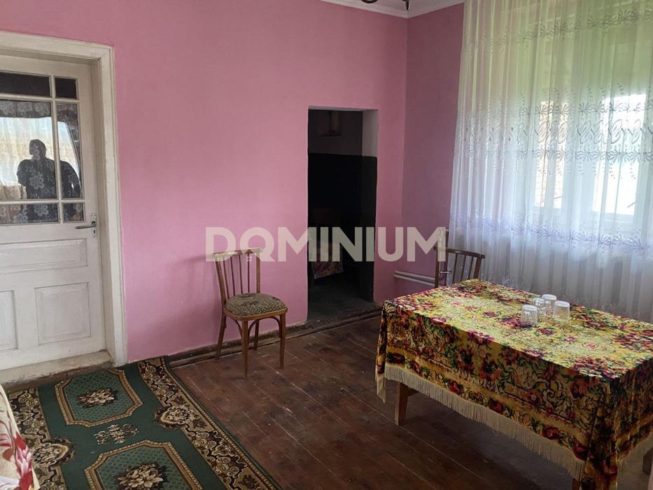 Продається будинок у с. Велятино