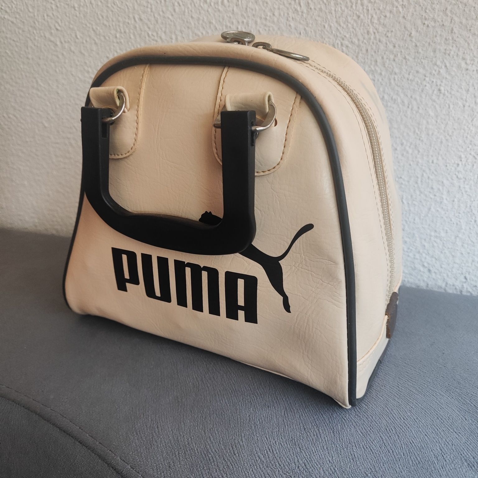 Vintage Puma Bowling Bag / Mala Vintage Puma Bege