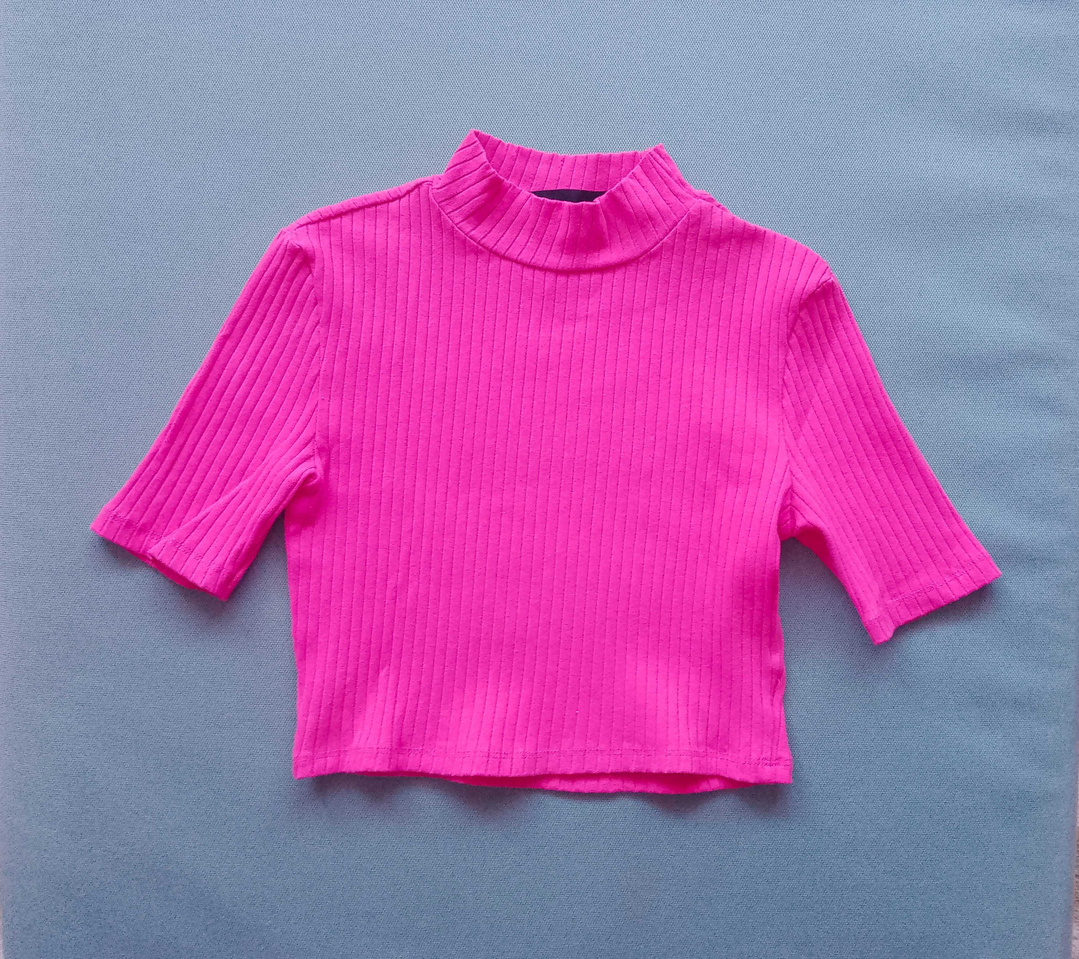 Różowy crop top Sinsay
