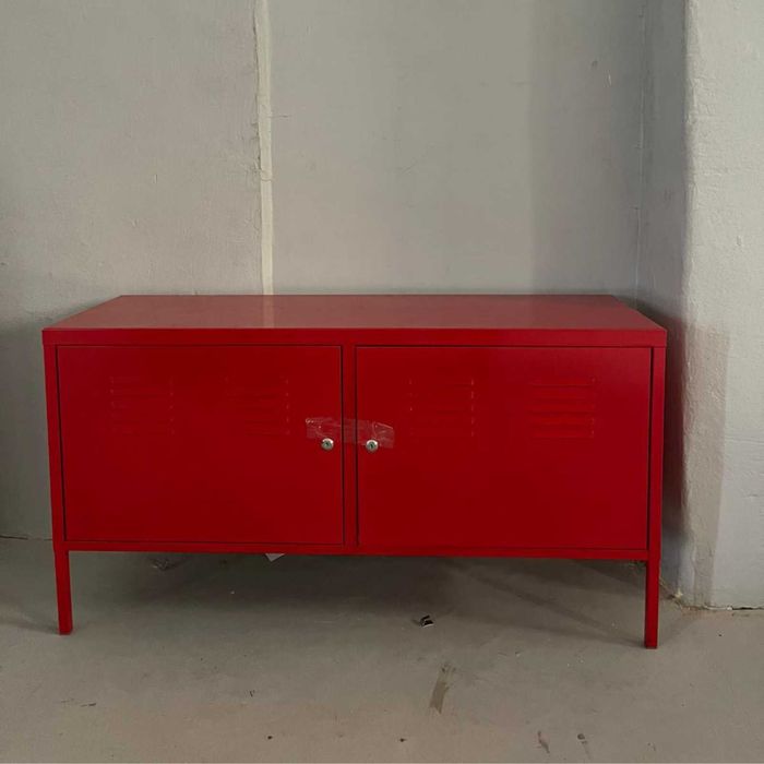 Metalowa Szafka Komoda z Zamkiem Czerwona IKEA PS