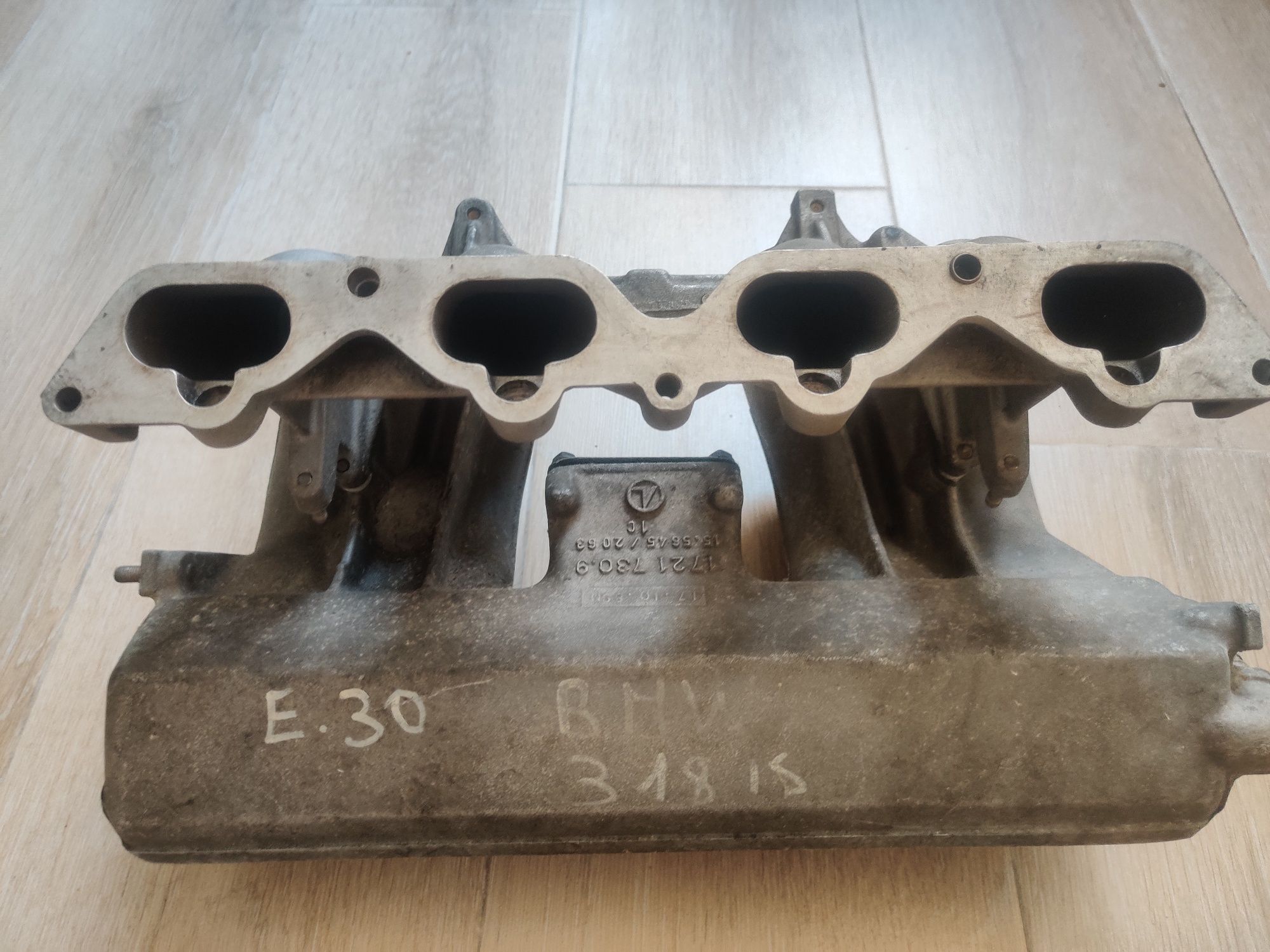 Vendo coletor admissão BMW e30 318is