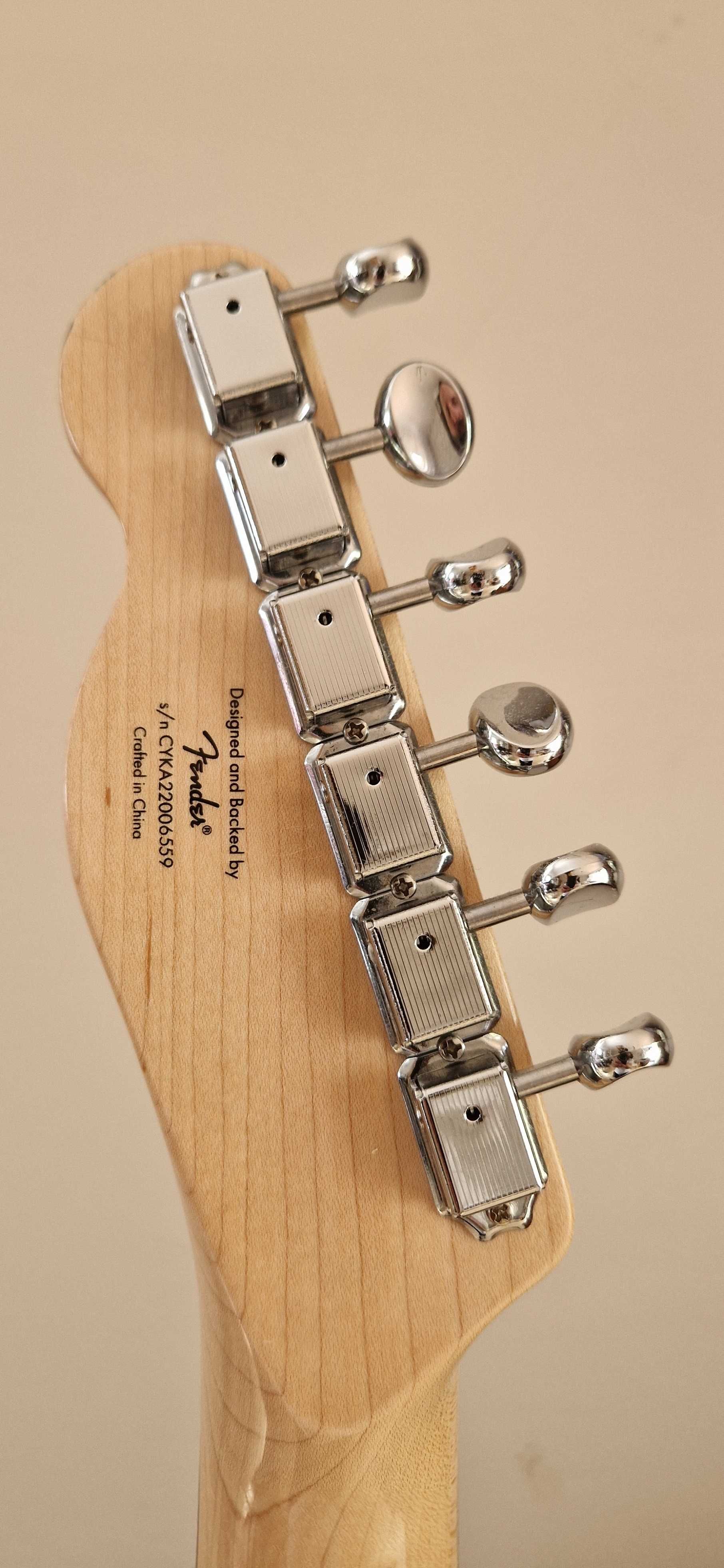 Gitara Squier by Fender Paranormal