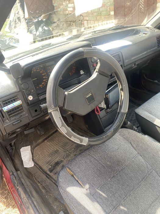 Мазда 323бф переоформляється