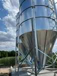 Silos silosy 38 ton 30t 25t zbiornik z dowozem HDS