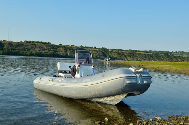 SACS 390 надувний човен