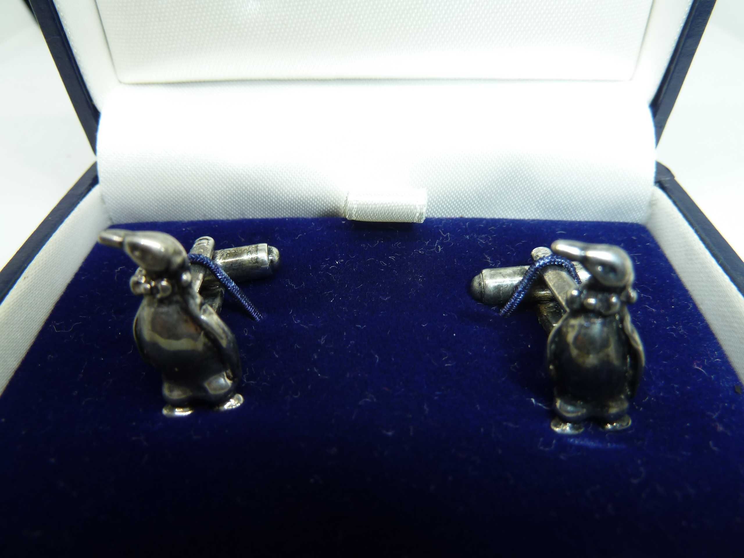 Botões de punho novos em caixa - SALDO