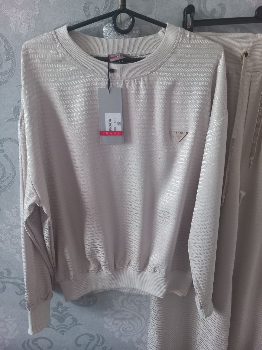 Dres prada oversize beżowy letni nowyHit tego sezonu
