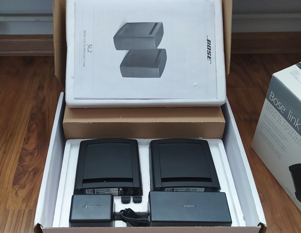 Bezprzewodowe transmitery audio Bose SL2 AL8