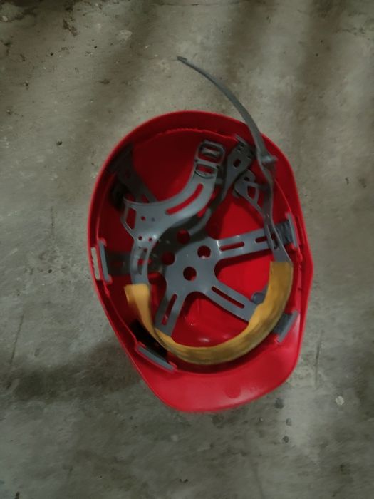 Kask budowlany ochronny na budowę ochrona głowy uniwersalny