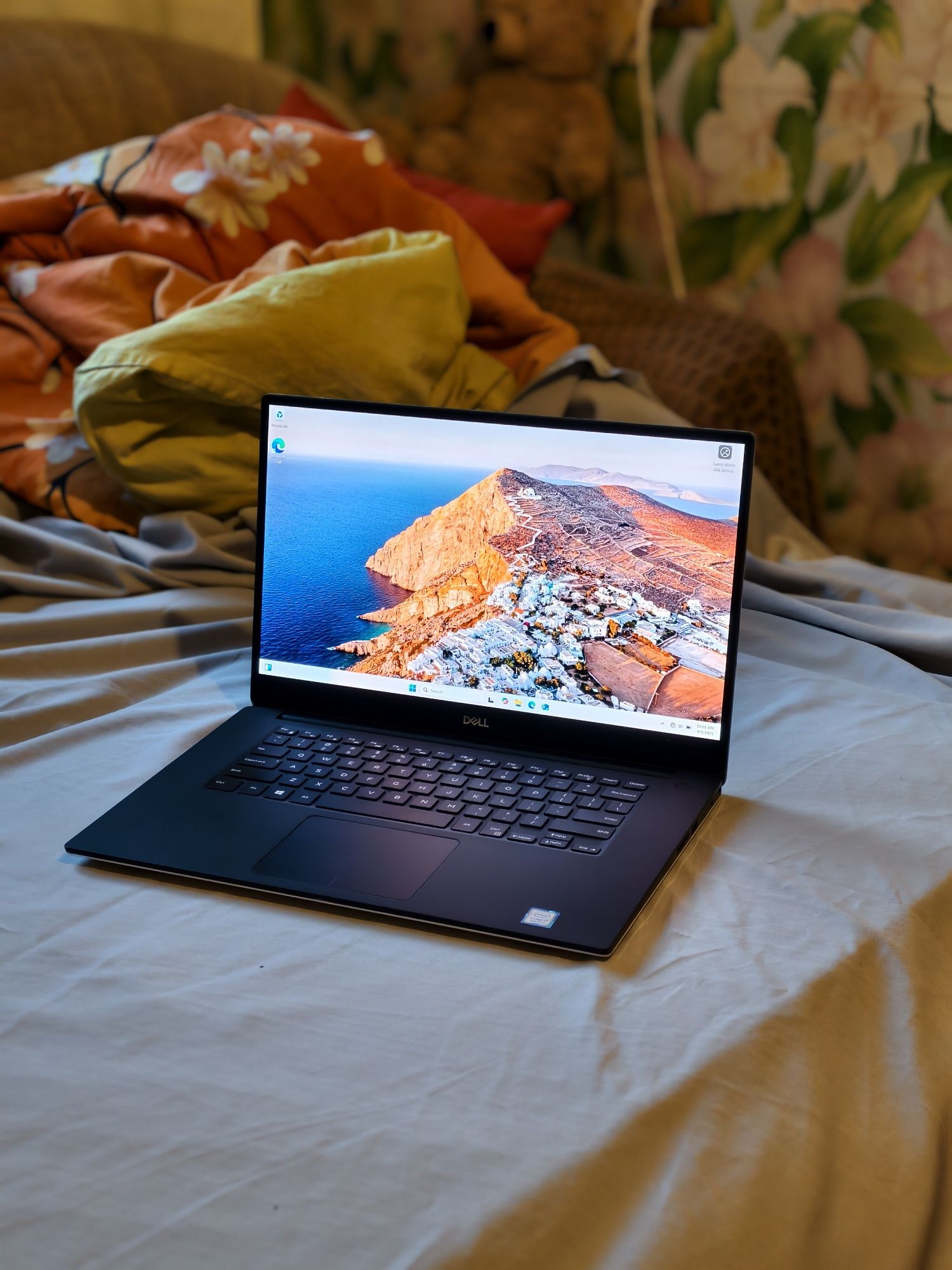 Dell Precision 5540 | 15.6 | 16/512 | i7-9850H | NVIDIA T1000gpu